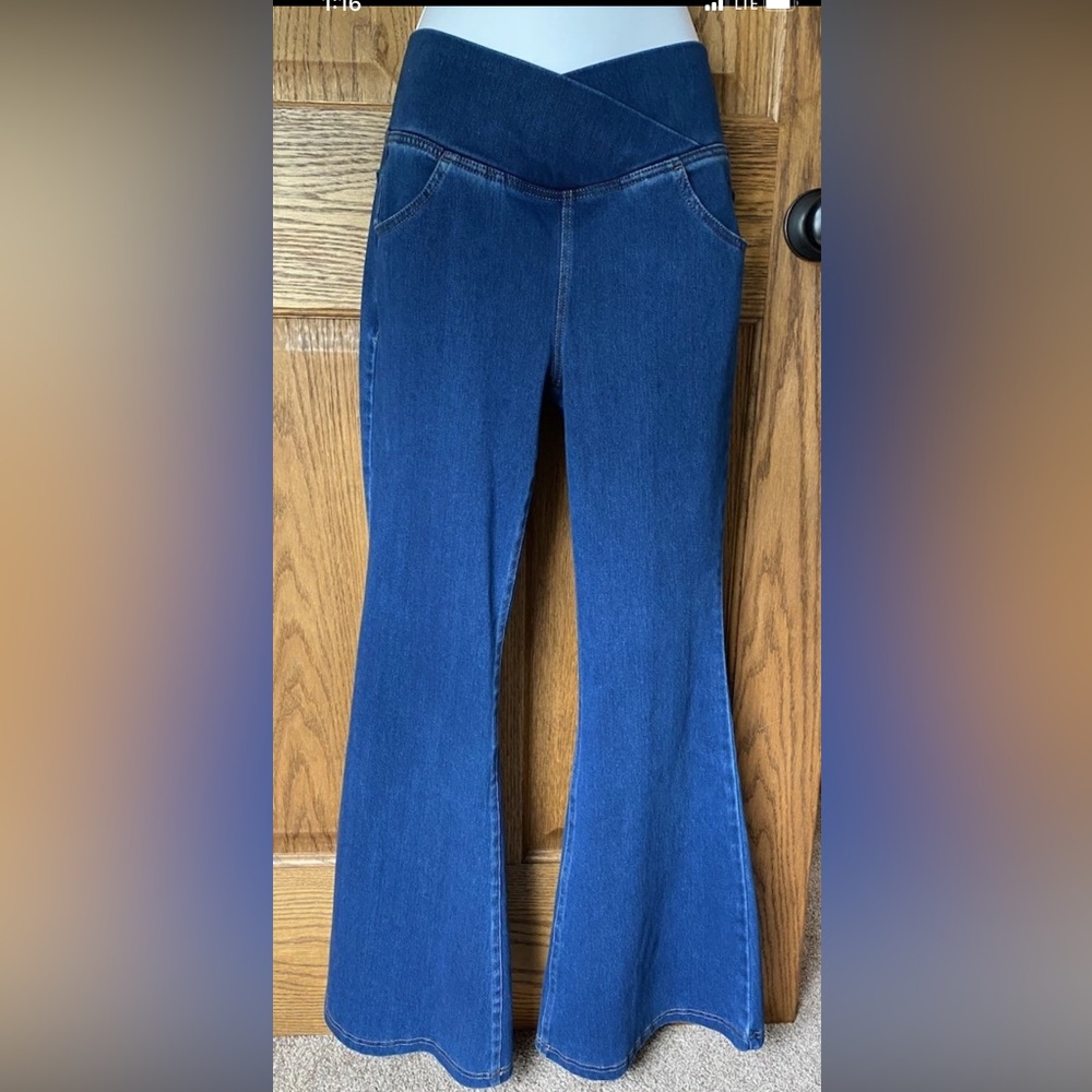 NWOT Halara Flex Denim Flare Pants Women XS Petite Crossover Blue Stretch